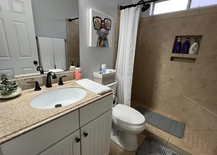 3bd Near Scottsdale - Golf Putting